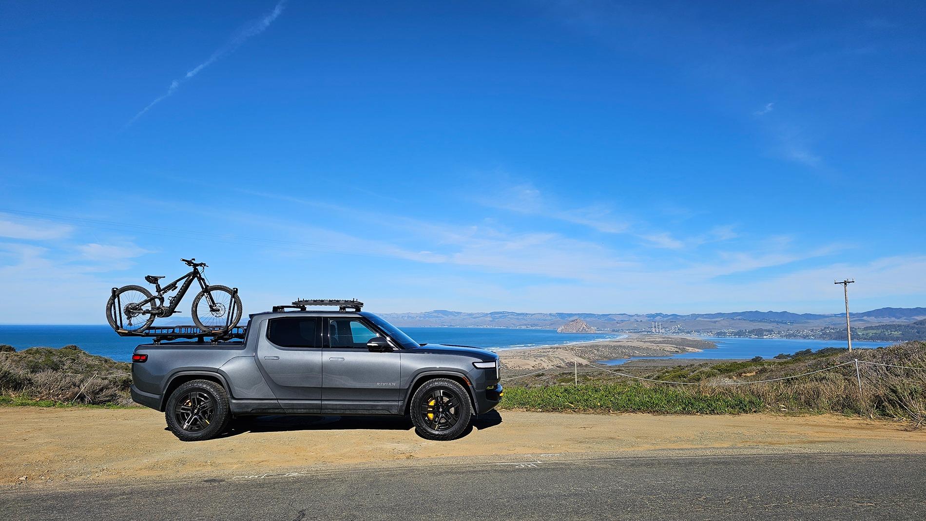Rivian R1T R1S Bike roof rack that uses T slot in Rivian crossbar? 20250101_113735