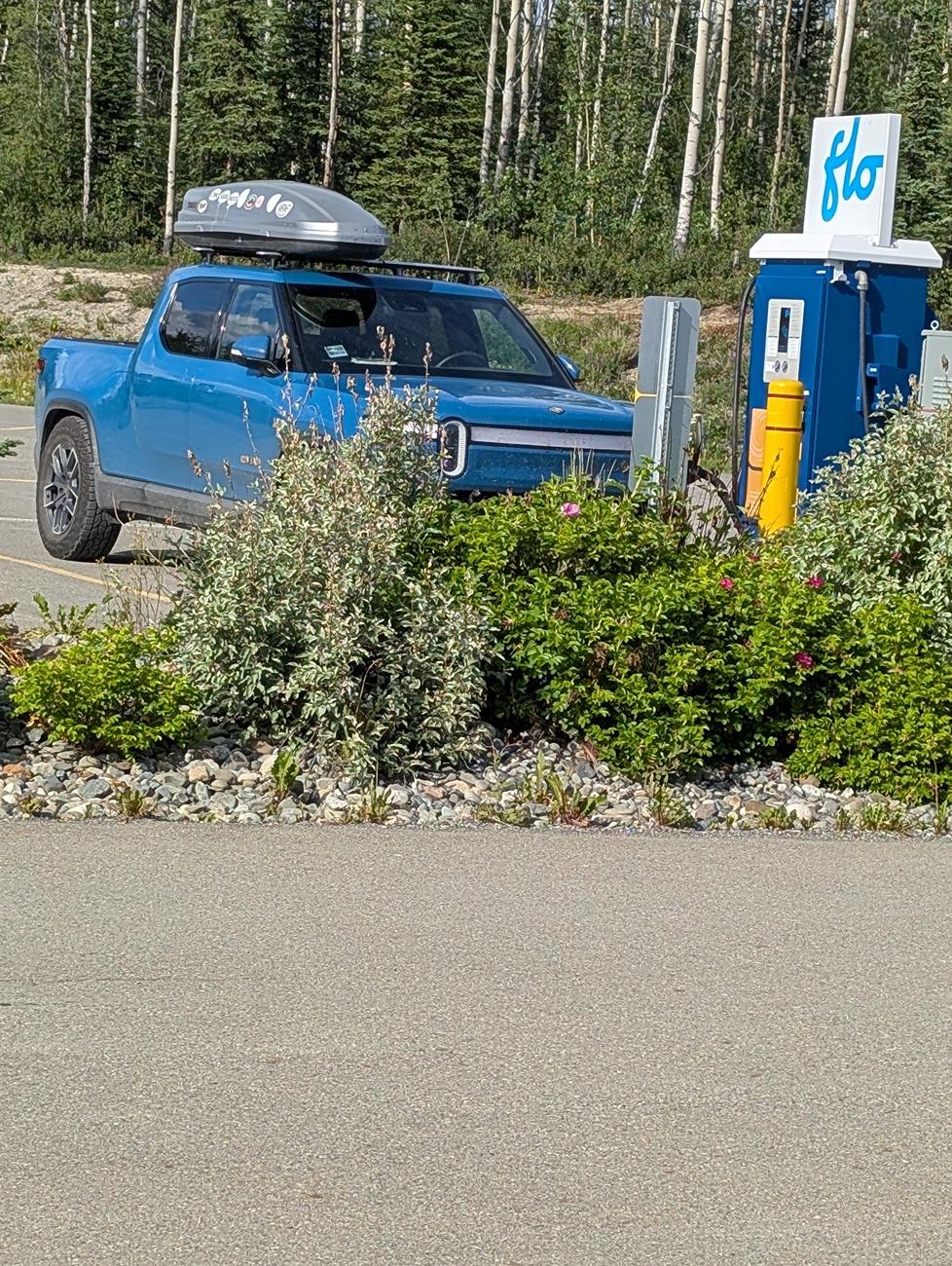 Rivian R1T R1S Kinda Alaska road trip PXL_20250722_011329863