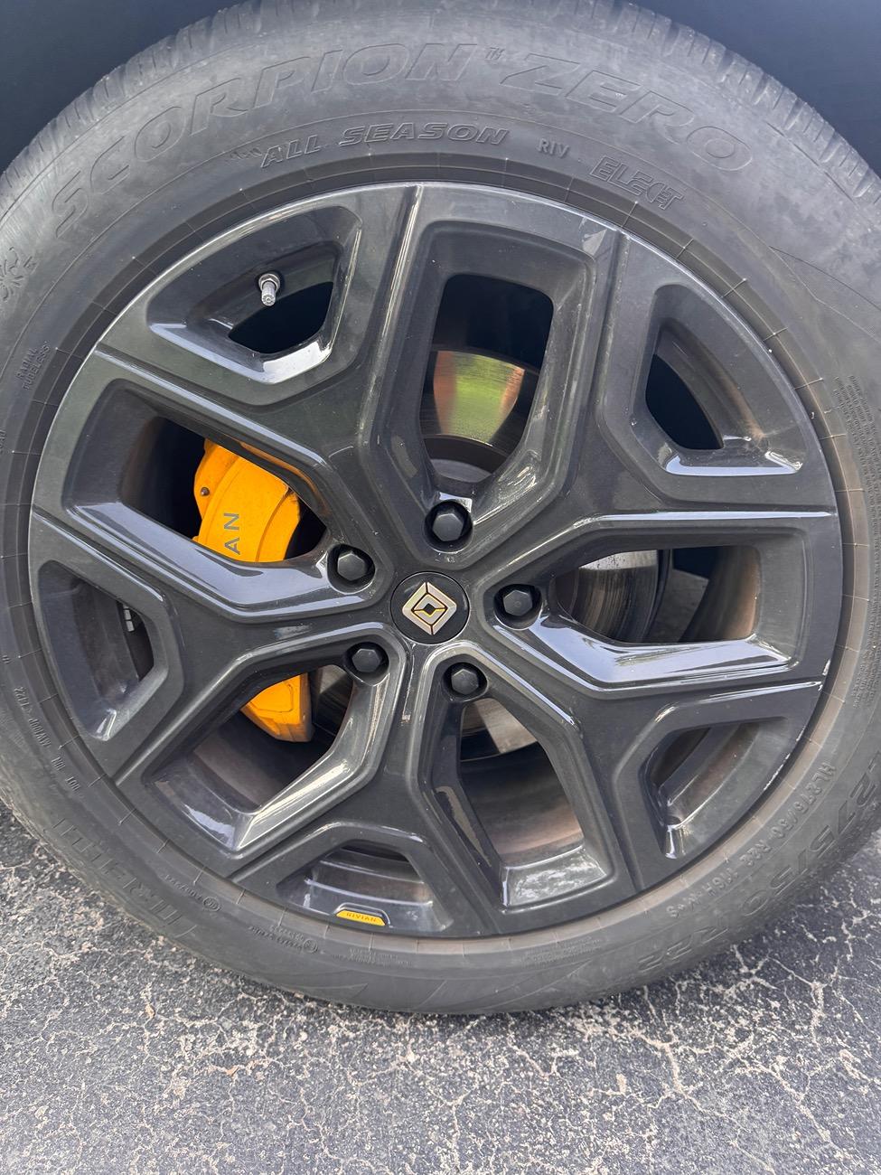 Rivian R1T R1S 2026 R1 Quad Max Delivery Tracker IMG_9440
