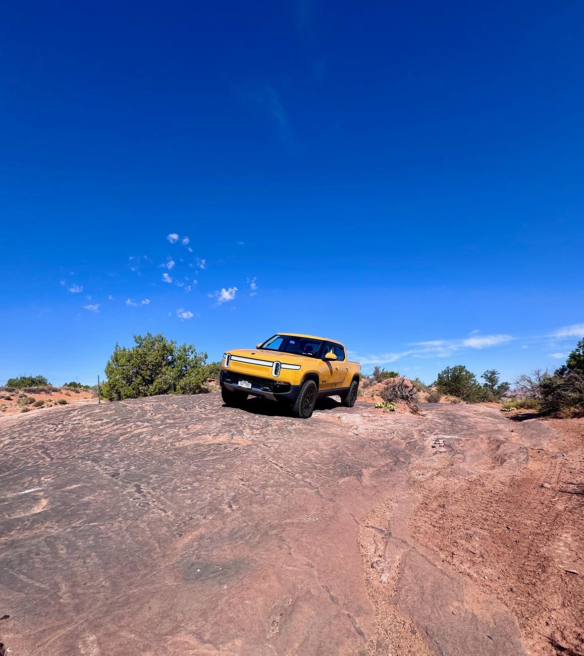 Rivian R1T R1S COMPASS YELLOW R1T Photos IMG_3860