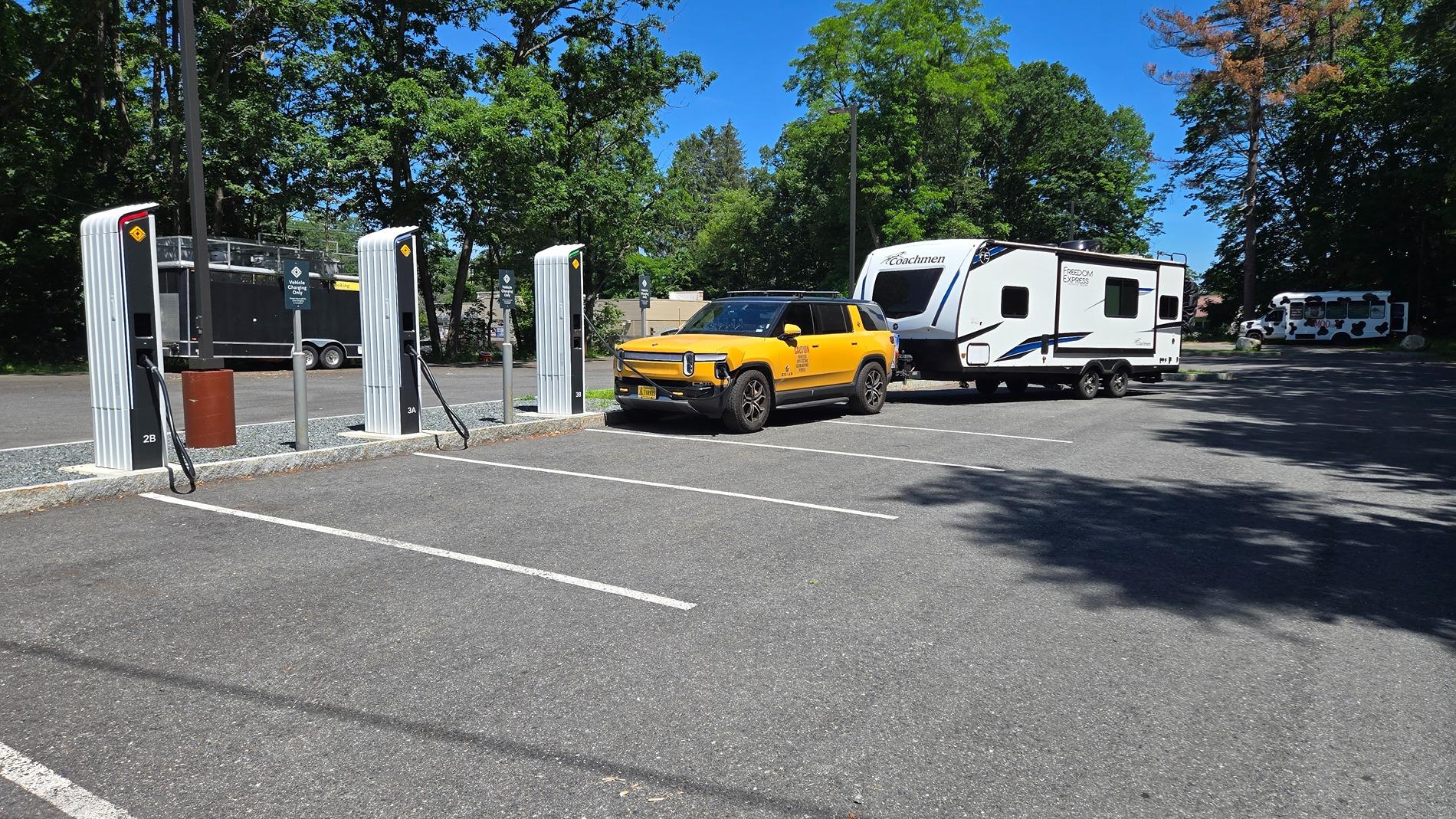Rivian R1T R1S What Are You Hauling (or Hauled) in your Rivian? 🦾 20250630_112339