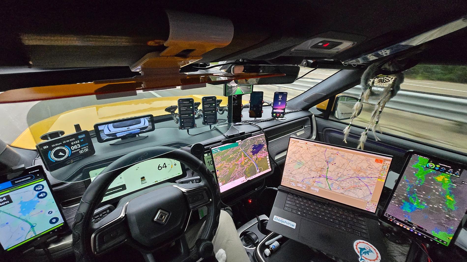 Rivian R1T R1S R1S mobile office feat Mac Mini (video) 20250506_183552