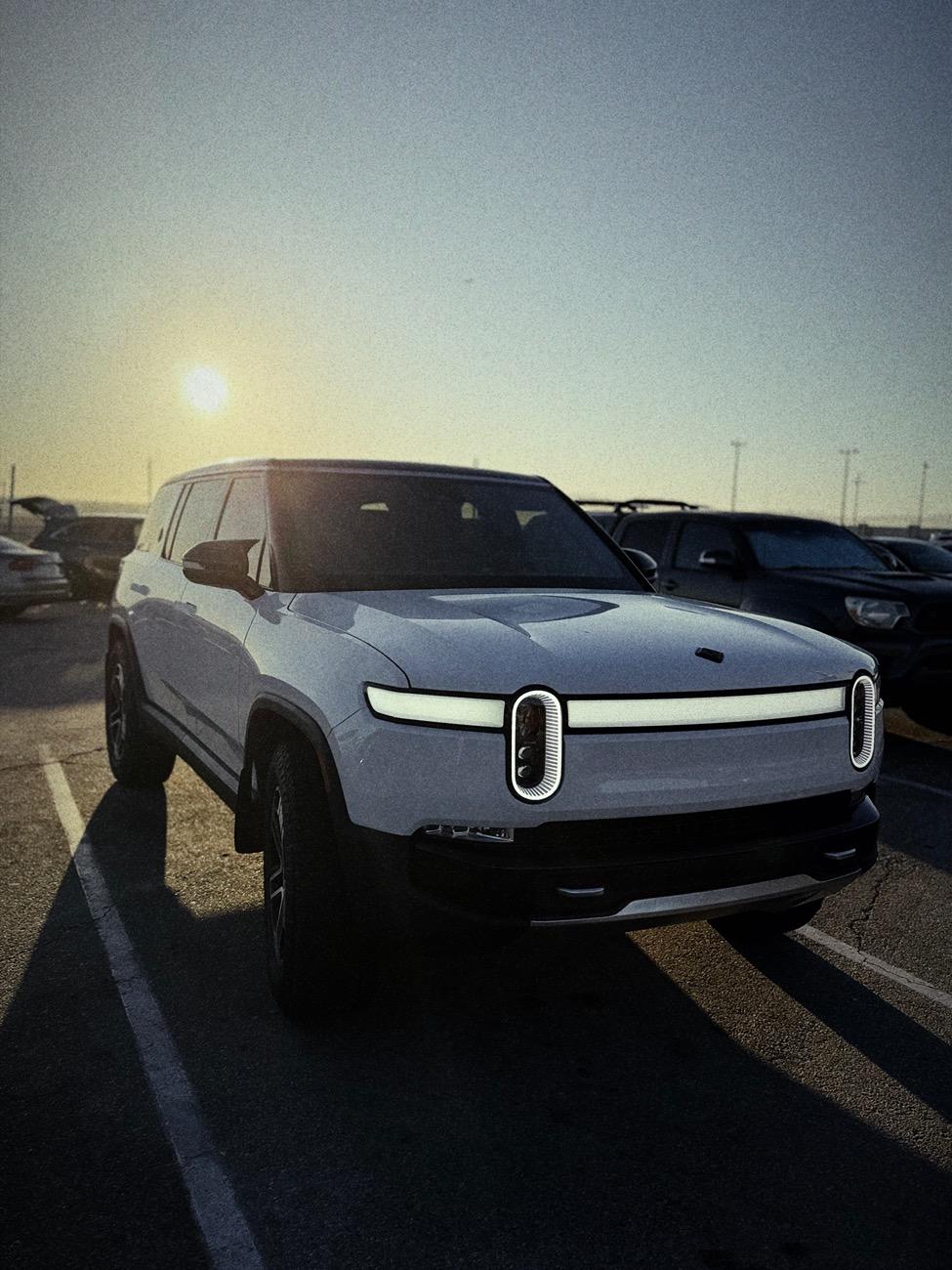 Rivian R1T R1S Buying from Used Dealership IMG_6911