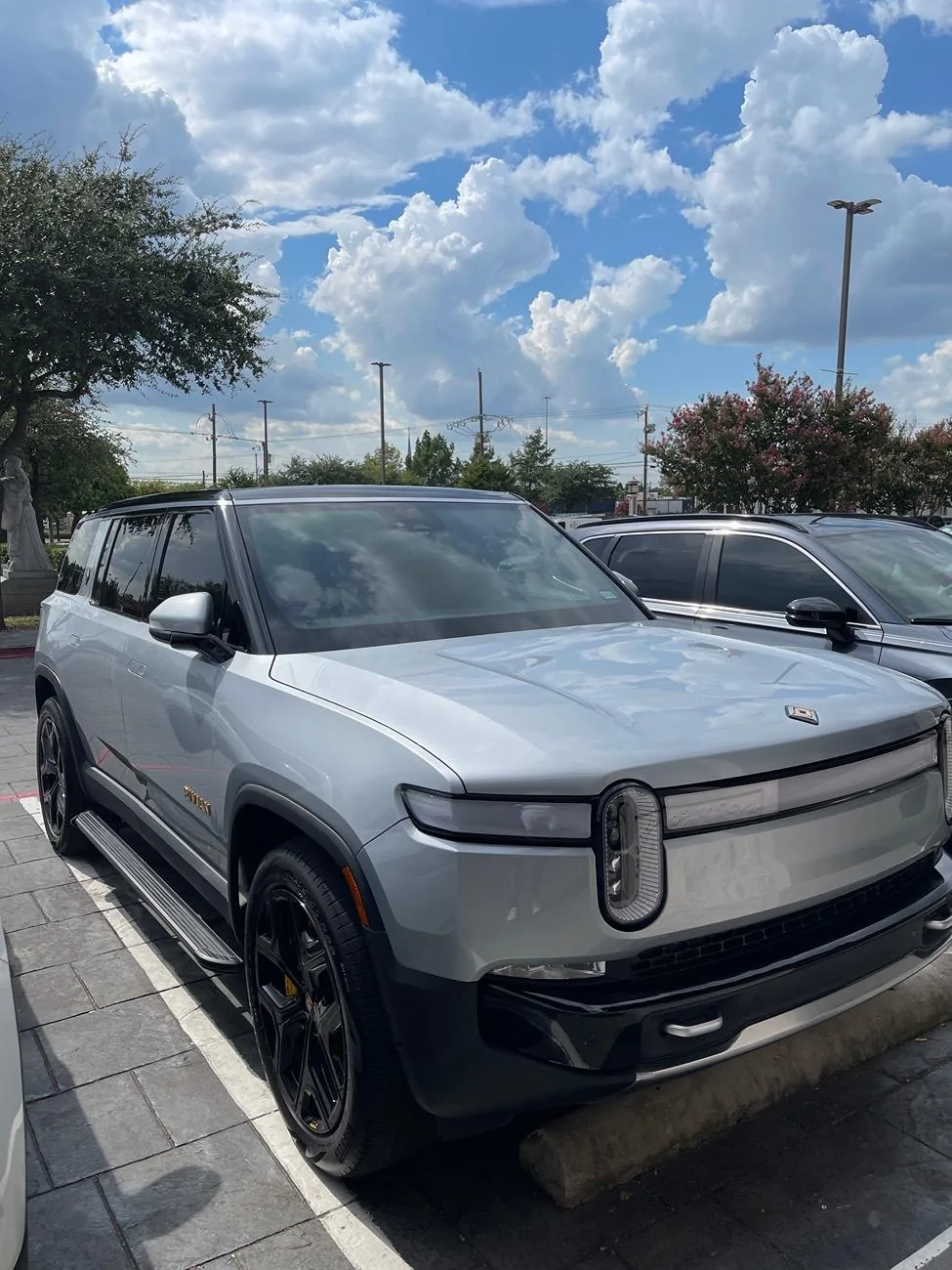 Rivian R1T R1S Random Rivian Photos of the Day - Post Yours! 📸 IMG_9984