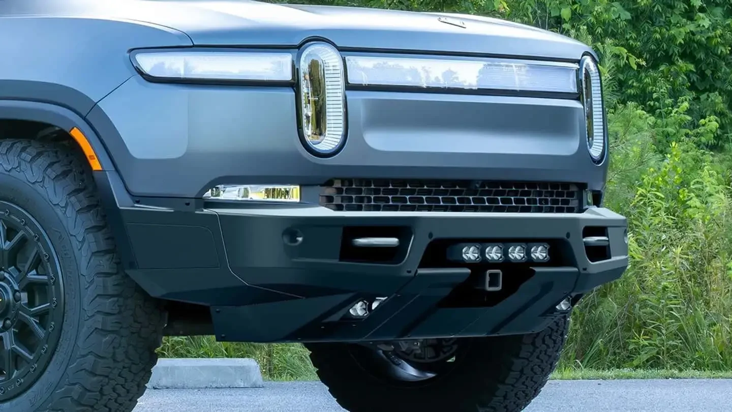 Rivian R1T R1S Can we talk about this CT winch bumper? 1753992537106-z6