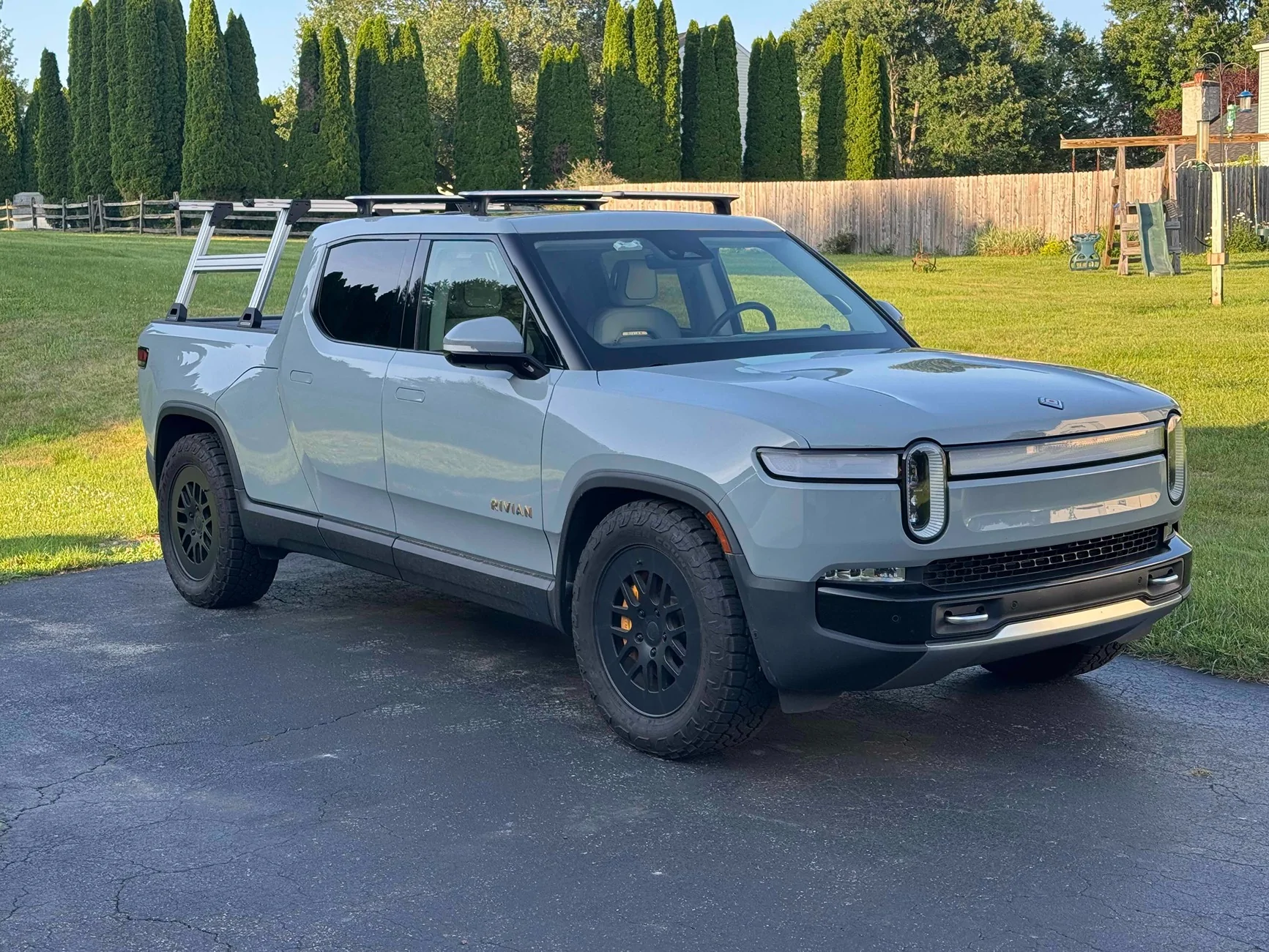 Rivian R1T R1S Cheap Bed Rack Option IMG_2723