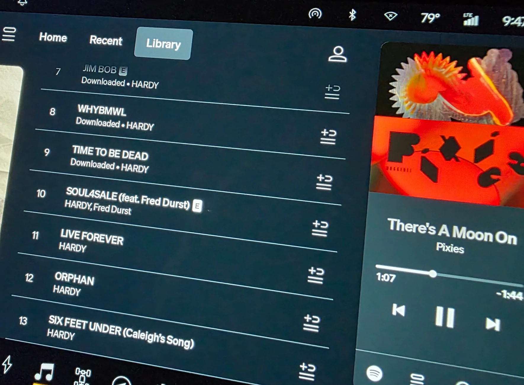 Rivian R1T R1S Solution: Downloading Music on Spotify 1000001207