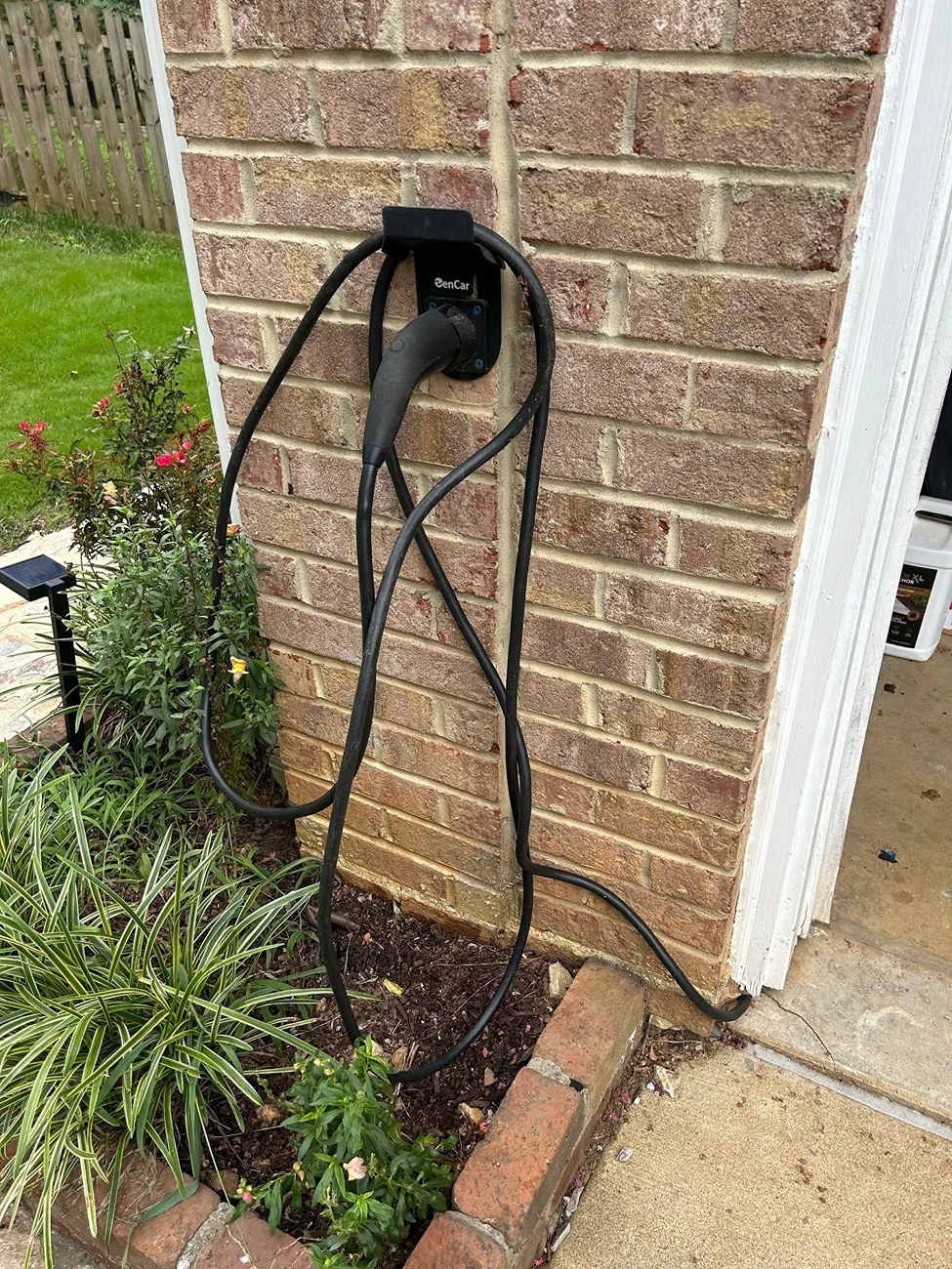 Rivian R1T R1S Home outdoor charging solutions 1