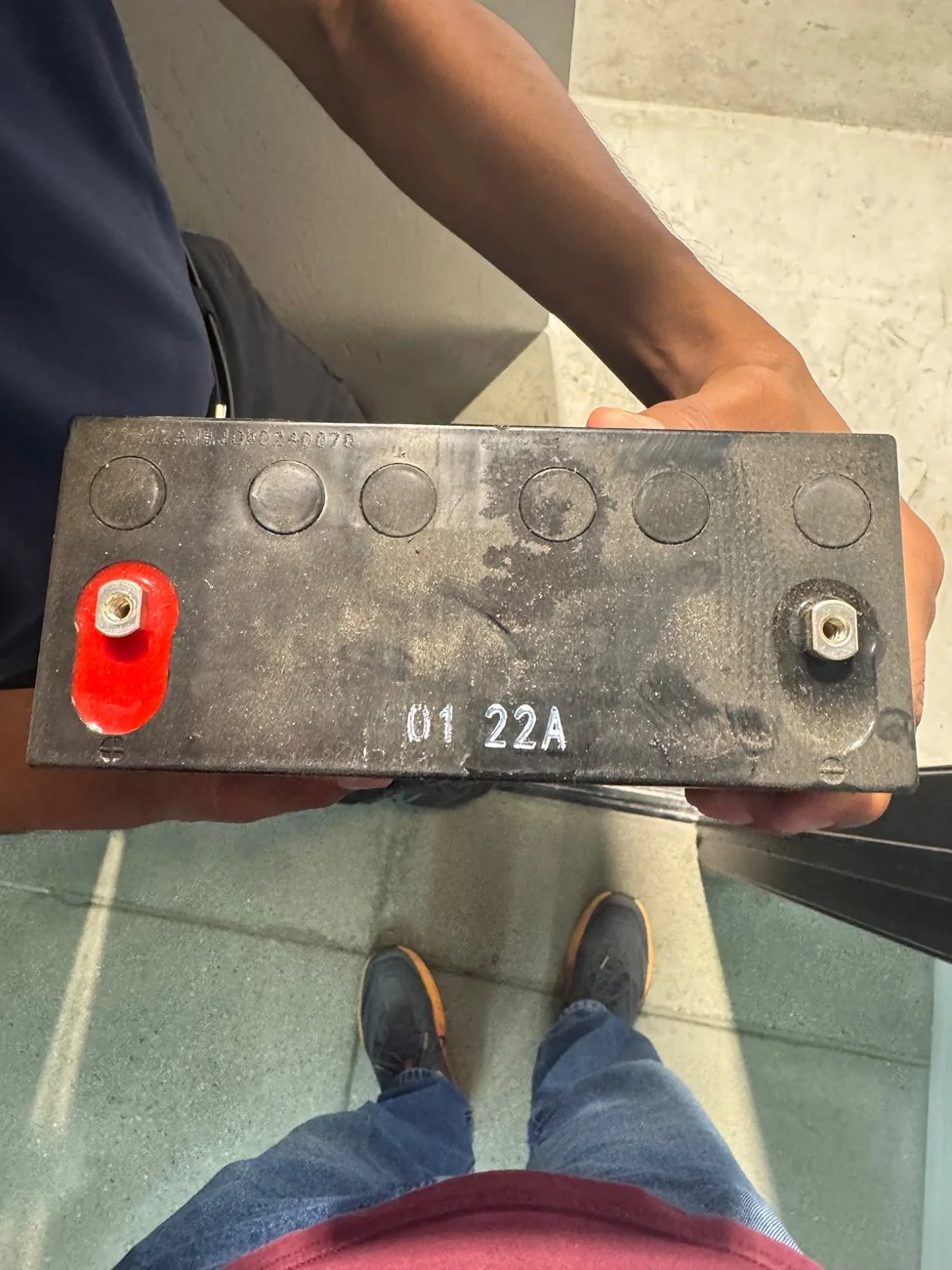 Rivian R1T R1S 12v Lead Acid Battery Replacement IMG_8703