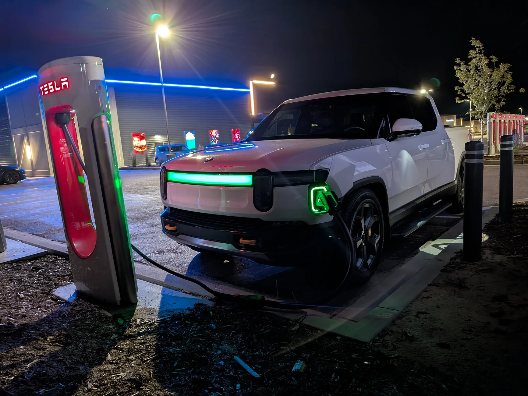 Rivian R1T R1S Tesla Chargers - Reach issue PXL_20250802_050129165