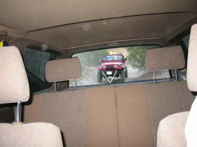 Rivian R1T R1S 2026 R2 spotted with roll-down rear window! (Aug 7) 📸 150-5008_IMG