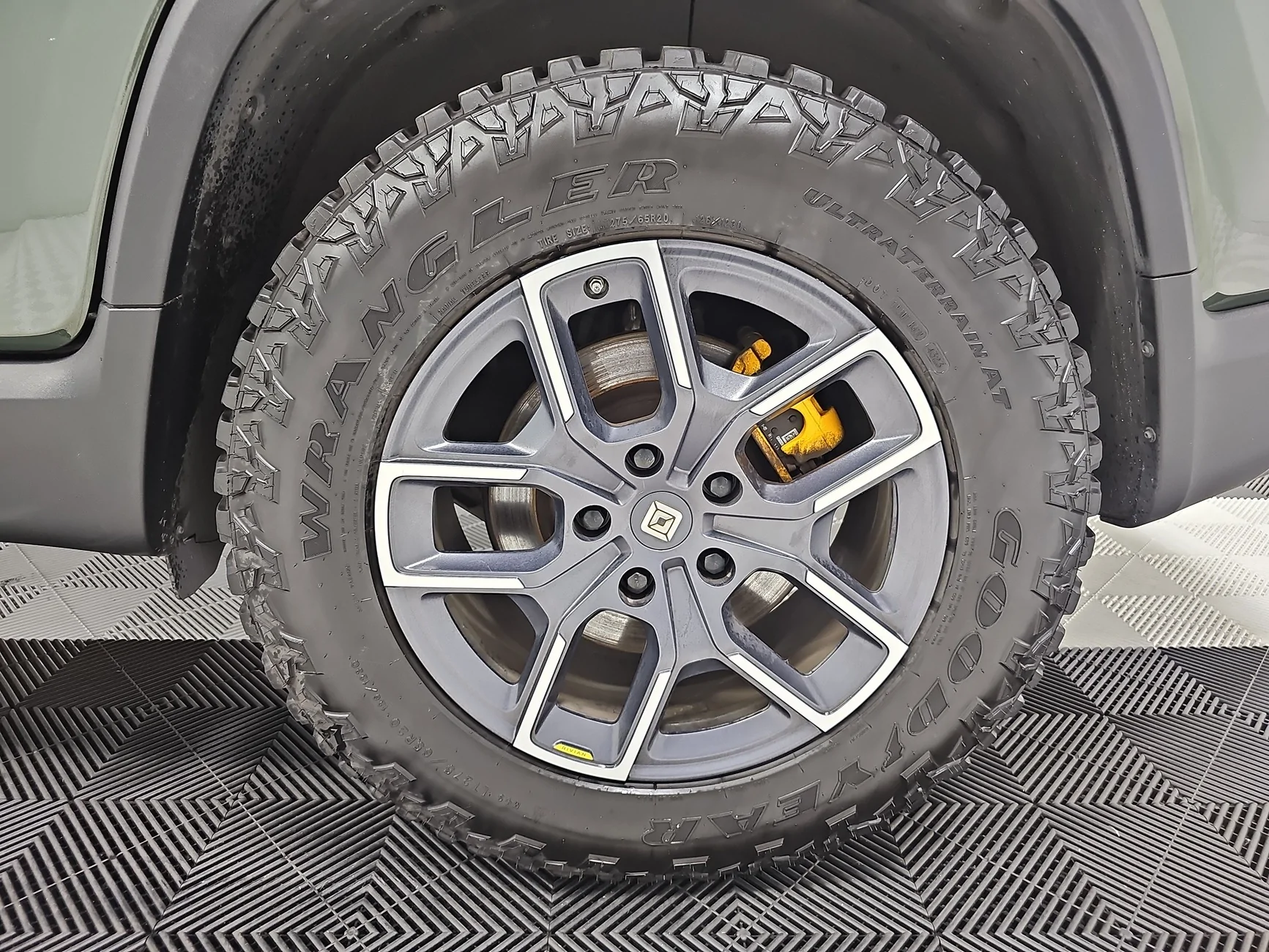 Rivian R1T R1S 20" Goodyear Wrangler Ultraterrain AT tires?? R1T b172fabedf994a9ea0265e97ec765c6c