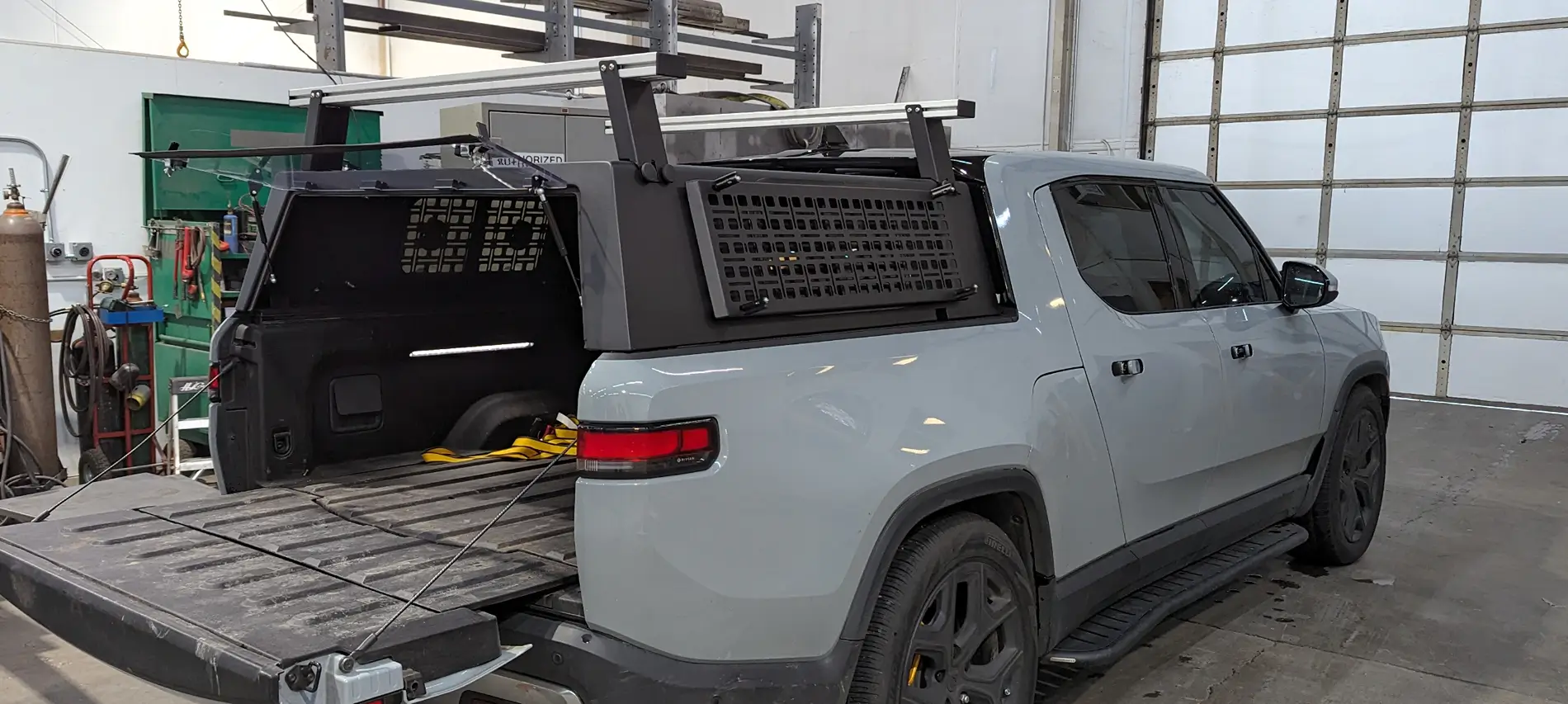 Rivian R1T R1S R1T Cap Options? Screenshot_20250810-085124