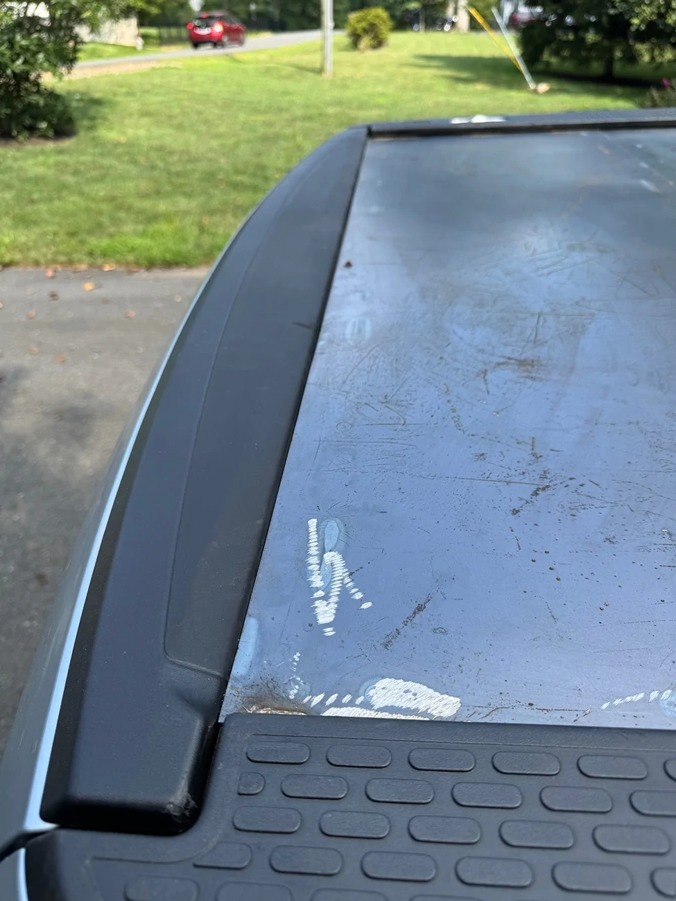 Rivian R1T R1S Steel Tonneau Cover tonneau-fit