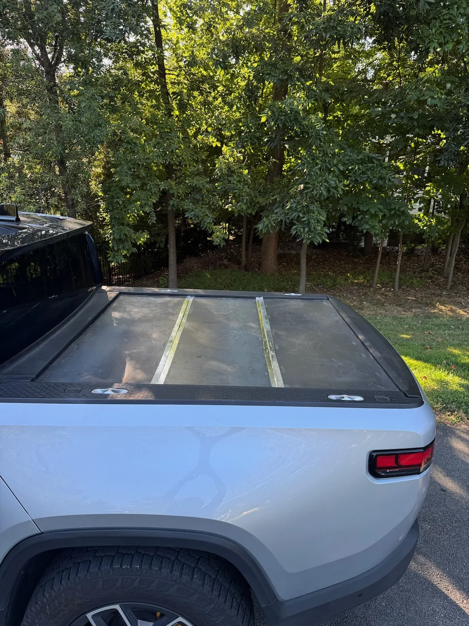 Rivian R1T R1S Steel Tonneau Cover tonneau-sealed
