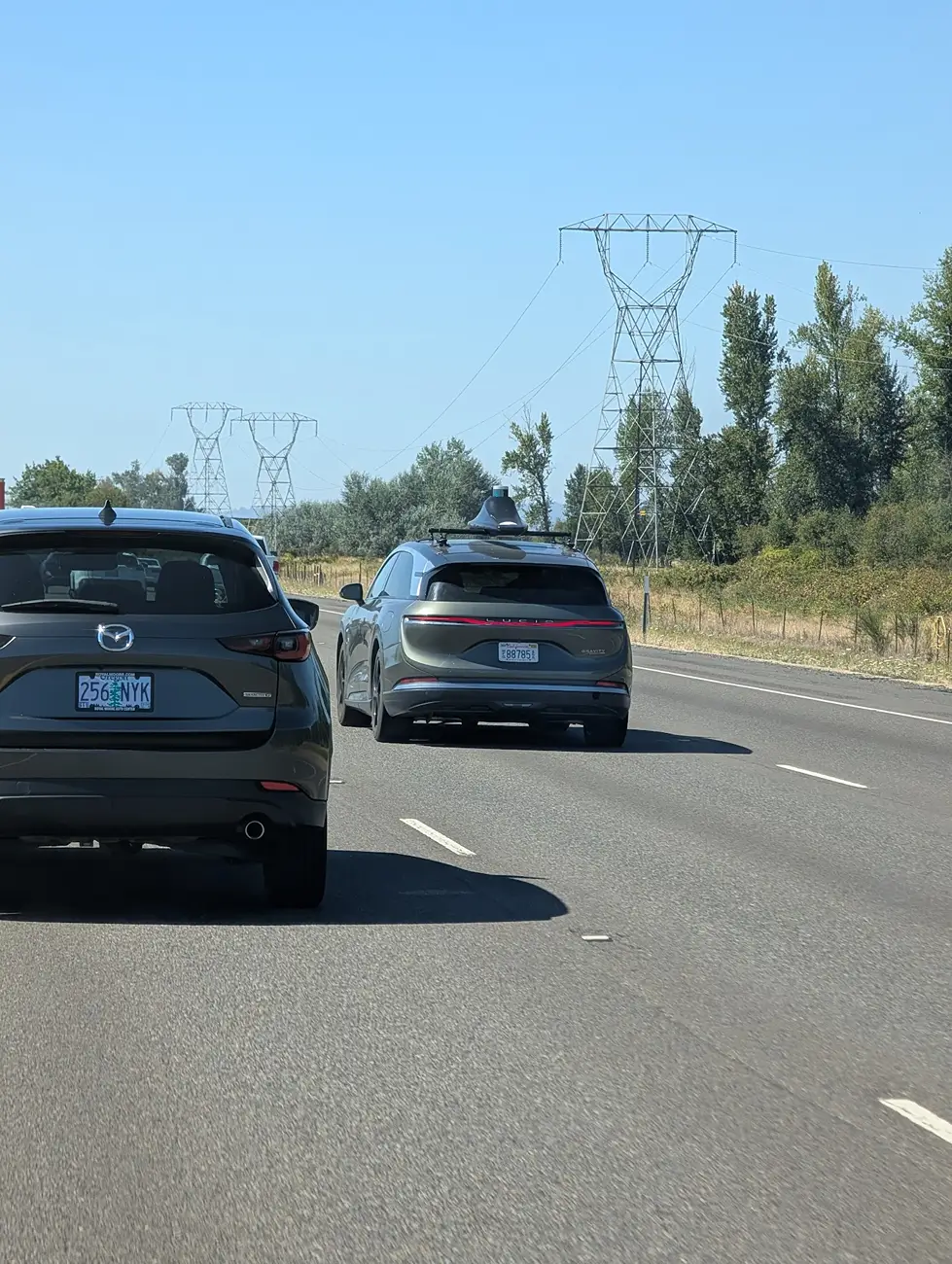 Rivian R1T R1S Lucid Gravity On the Road - Test Vehicle 1755122489355-2z