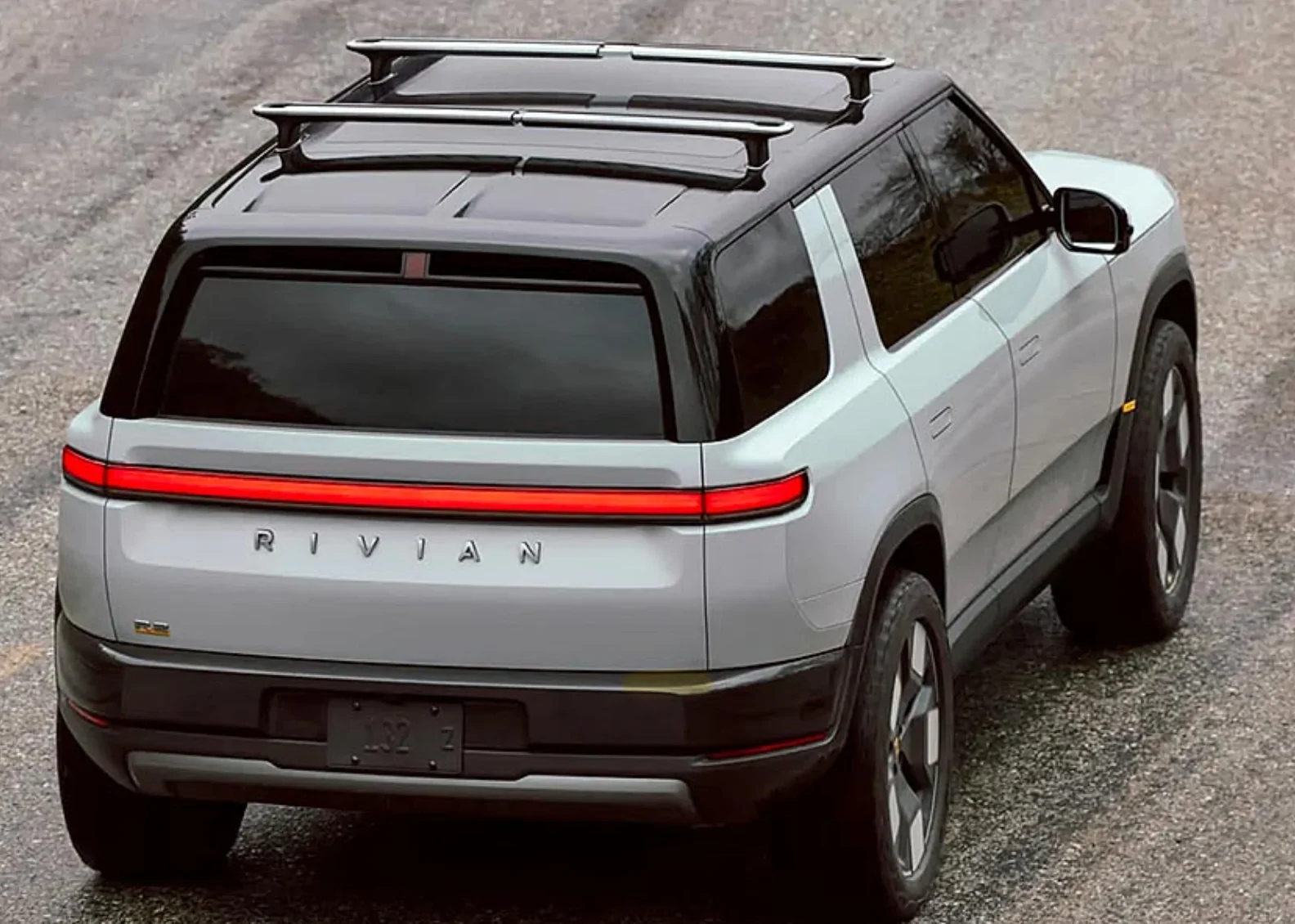 Rivian R1T R1S Will R1 Cargo Crossbars fit R2 IMG_4182