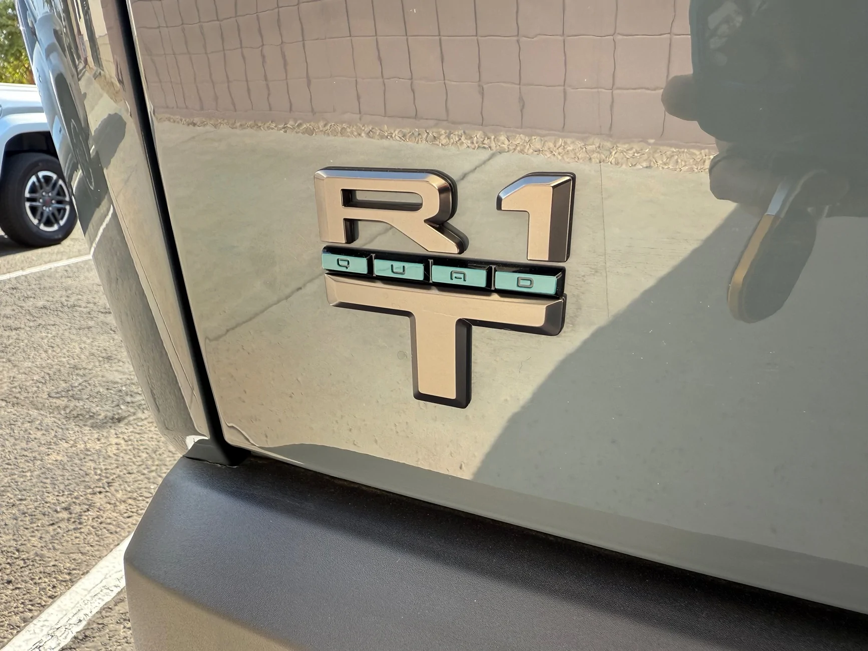Rivian R1T R1S 2026 R1 Quad Max Delivery Tracker IMG_6204