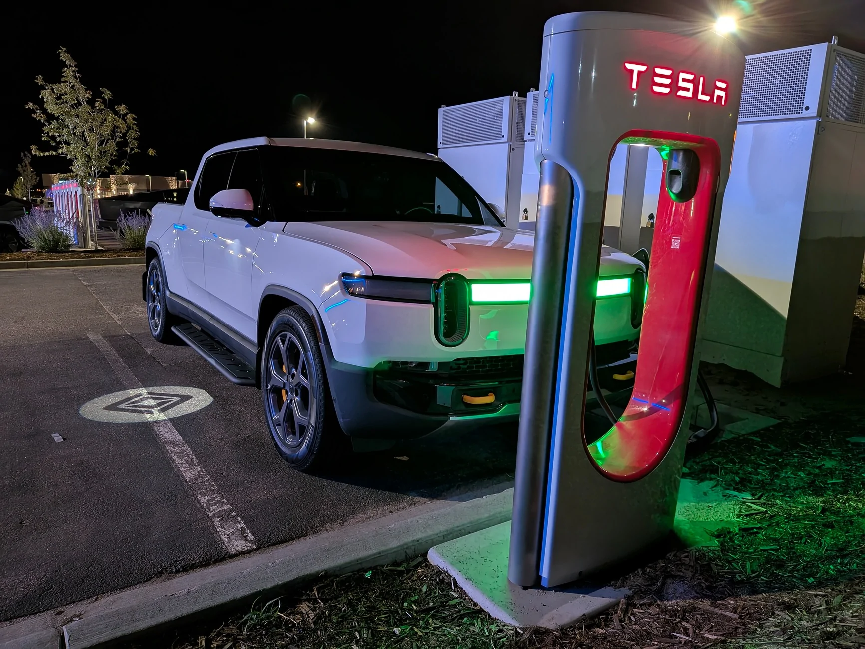 Rivian R1T R1S 👋Vote for August's RWCev ROTM HERE!! 7Gurule92Submission7