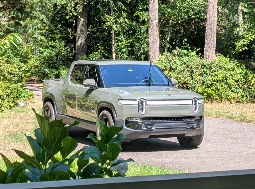 Rivian R1T R1S Windshield & Sunroof Protection Film - DIY Pre-Cut / UV + IR Blocking (TWRAPS) 1000005357
