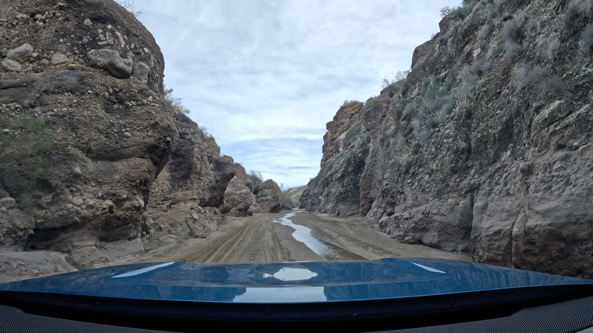 Rivian R1T R1S A Fond Farewell to a Gen 1 2022 Quad R1T Large 4 R1T Box Canyon Wickenburg 12-2022