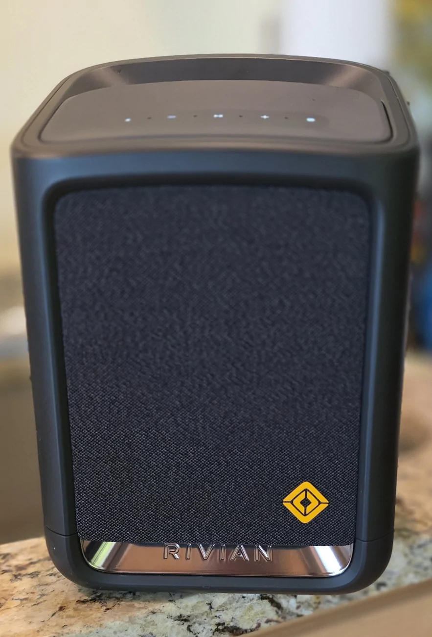 Rivian R1T R1S Rivian Camp Speaker (like new) 20250820_102049