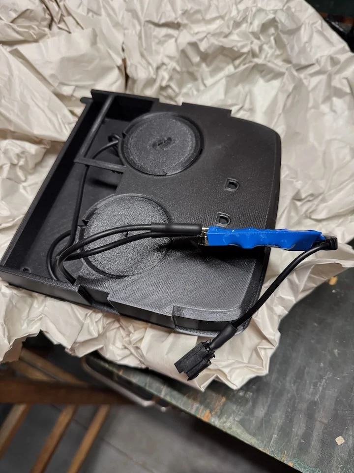 Rivian R1T R1S FS: Soonish Gen 1 charging pad w pucks cpad4