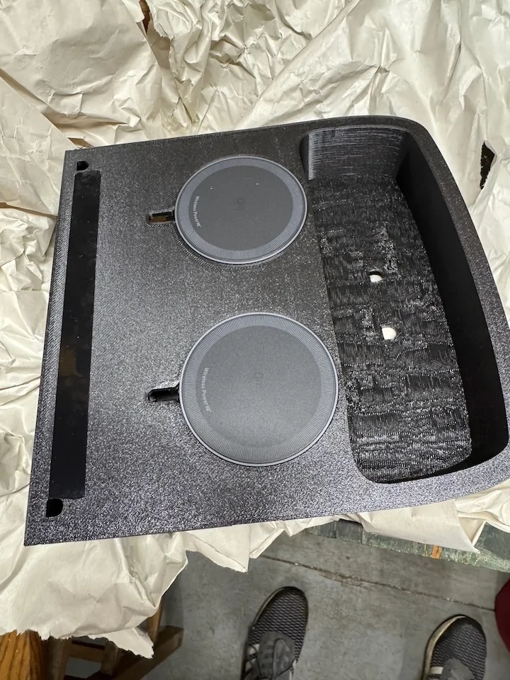 Rivian R1T R1S FS: Soonish Gen 1 charging pad w pucks cpad8