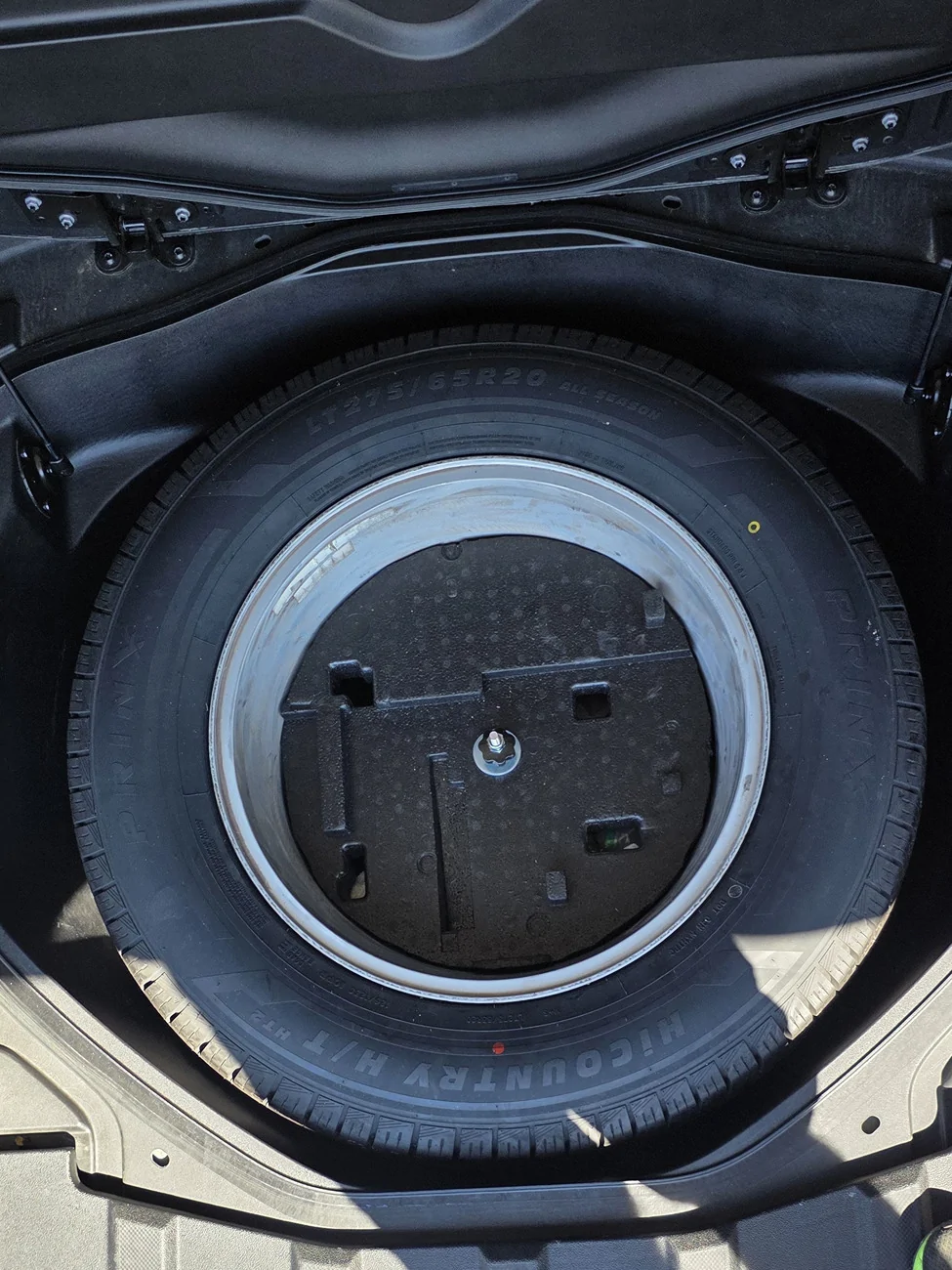 Rivian R1T R1S 20 inch full size spare kit - $275 20250812_145308