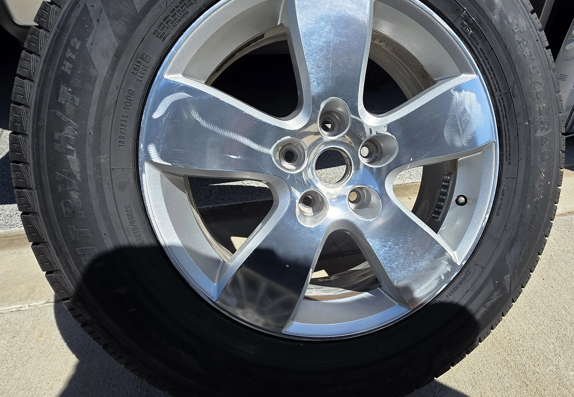 Rivian R1T R1S 20 inch full size spare kit - $275 20250812_145600