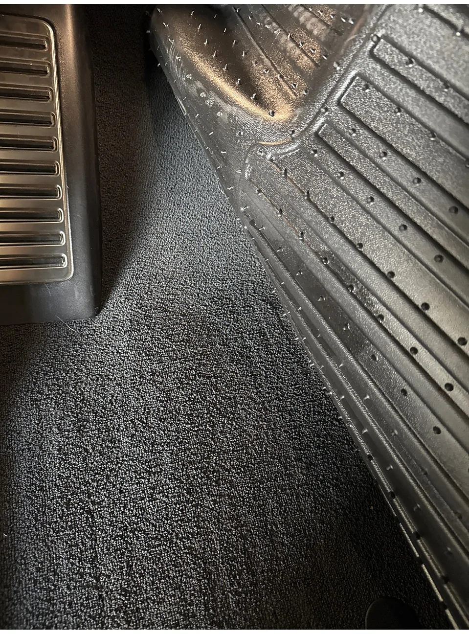 Rivian R1T R1S PSA for all Gen 1 owners! Check your carpets for signs of moisture IMG_1843