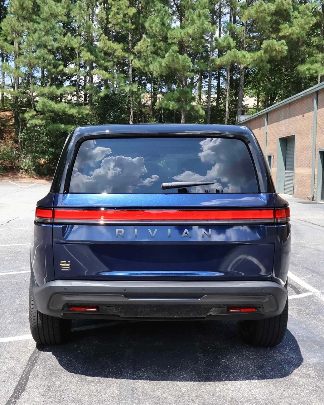 Rivian R1T R1S From Stock Color to Stunning: My R1S in Dark Blue Wrap 123_1 (7)~2