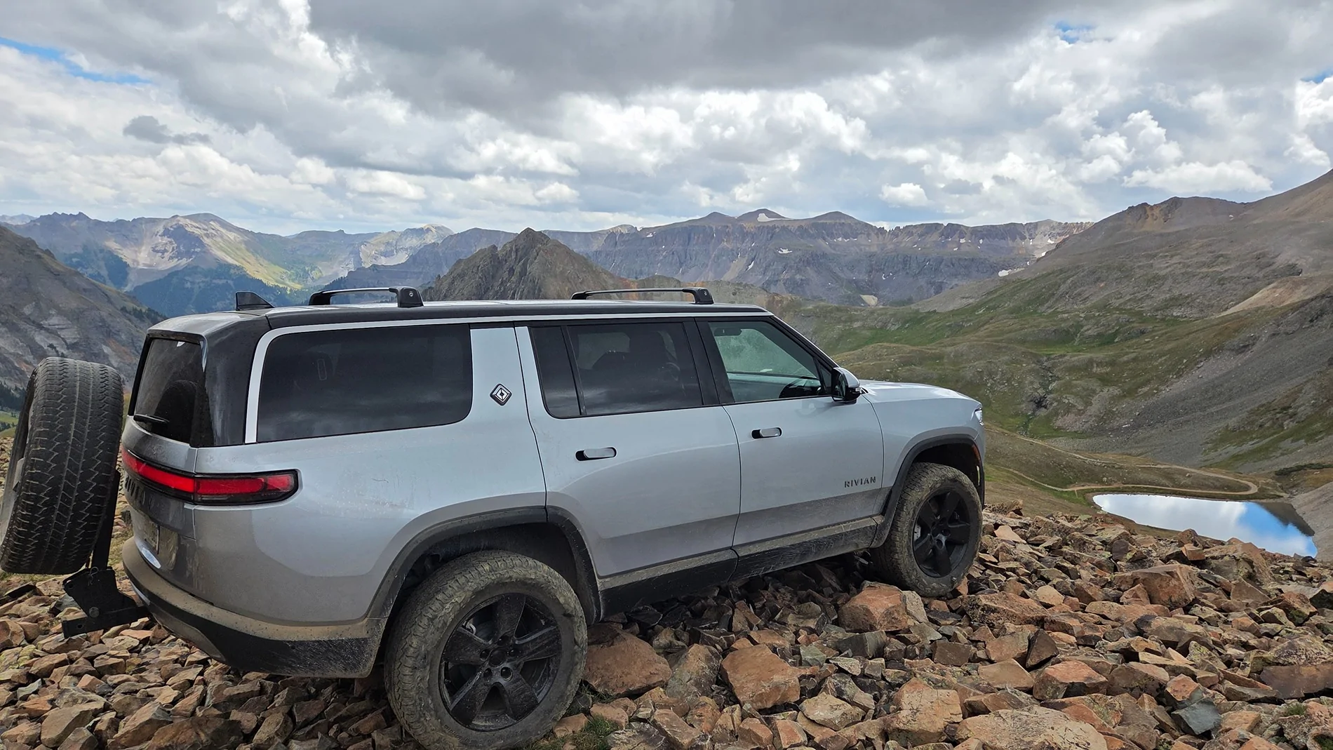 Rivian R1T R1S Have EVs already changed the off-roading mindset? 20250816_133129
