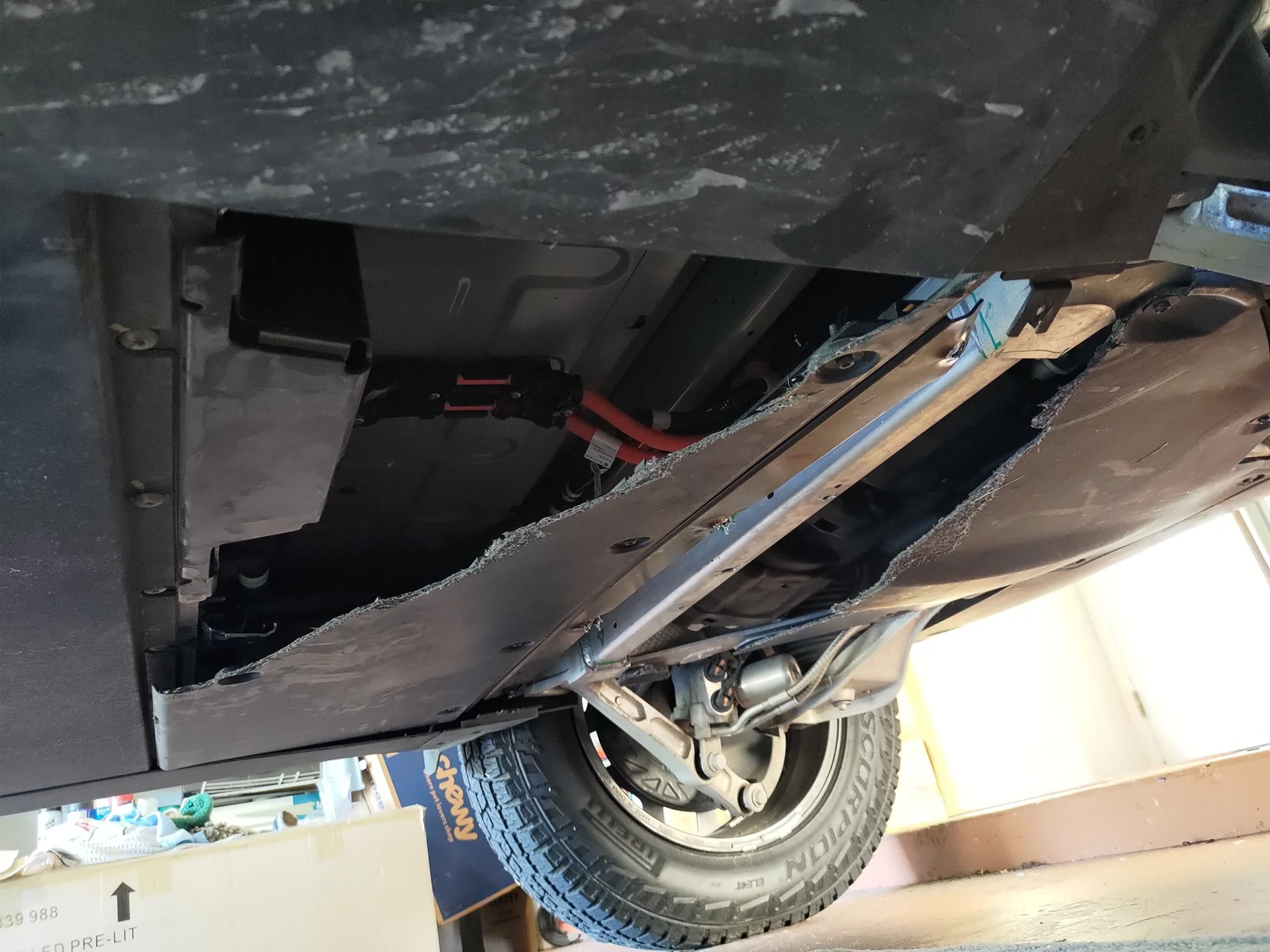 Rivian R1T R1S Plastic underbody ripped off P_20250825_085350