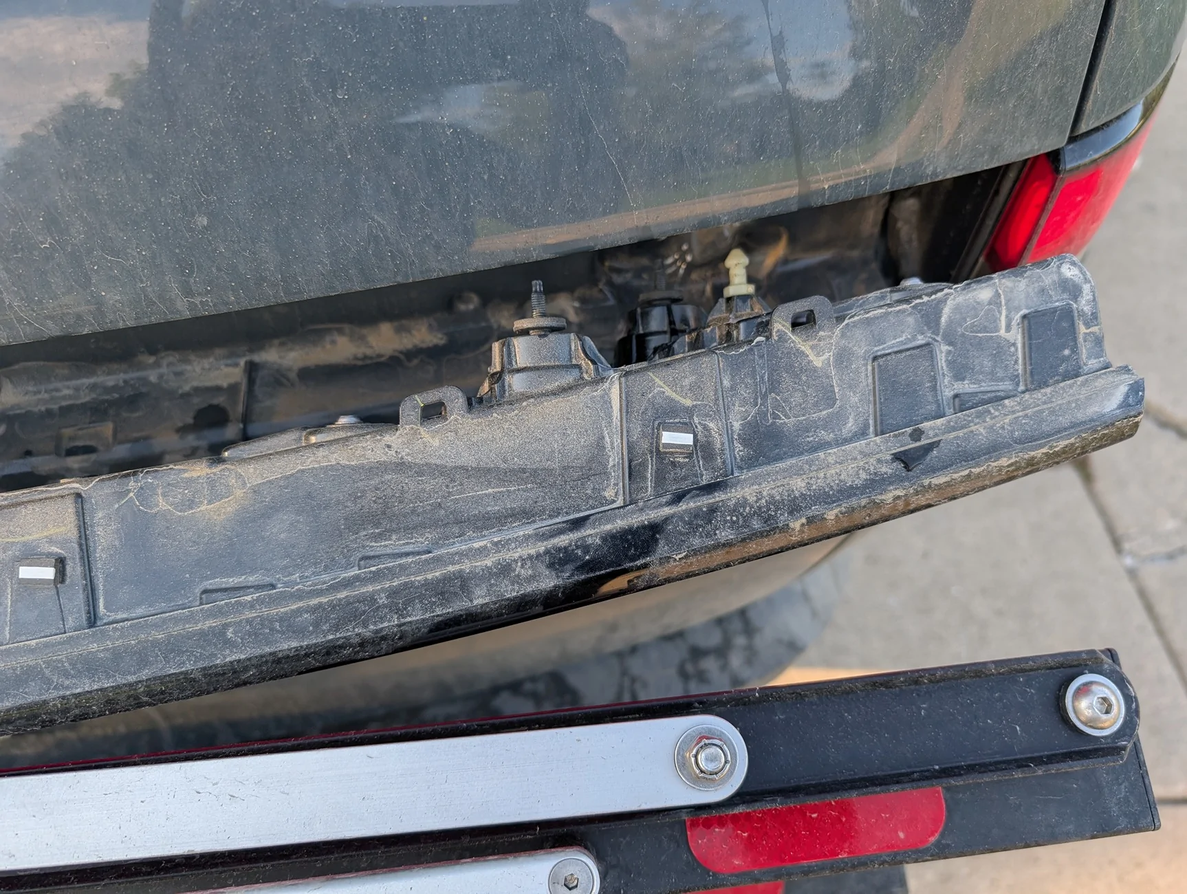 Rivian R1T R1S Check your rear lightbars... 1000008179