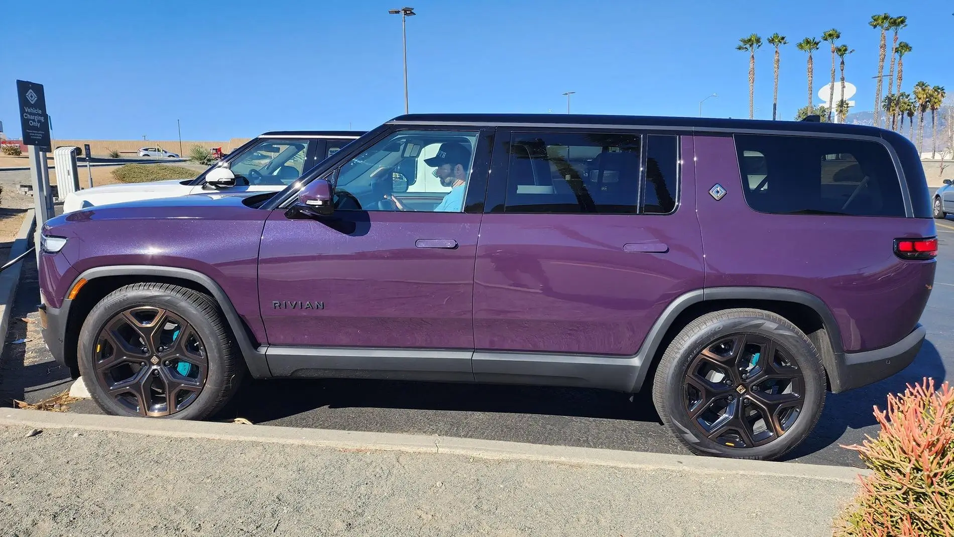 Rivian R1T R1S Red Canyon Color Back for 2026 Rivian 1756472036321-0