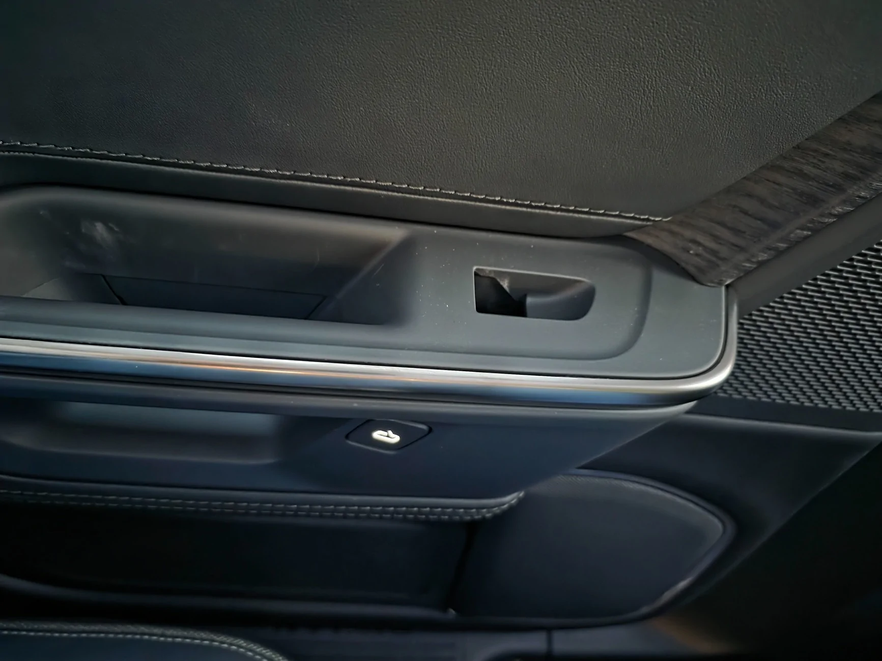 Rivian R1T R1S Anyone know how to remove the door panel? 20250827_194850