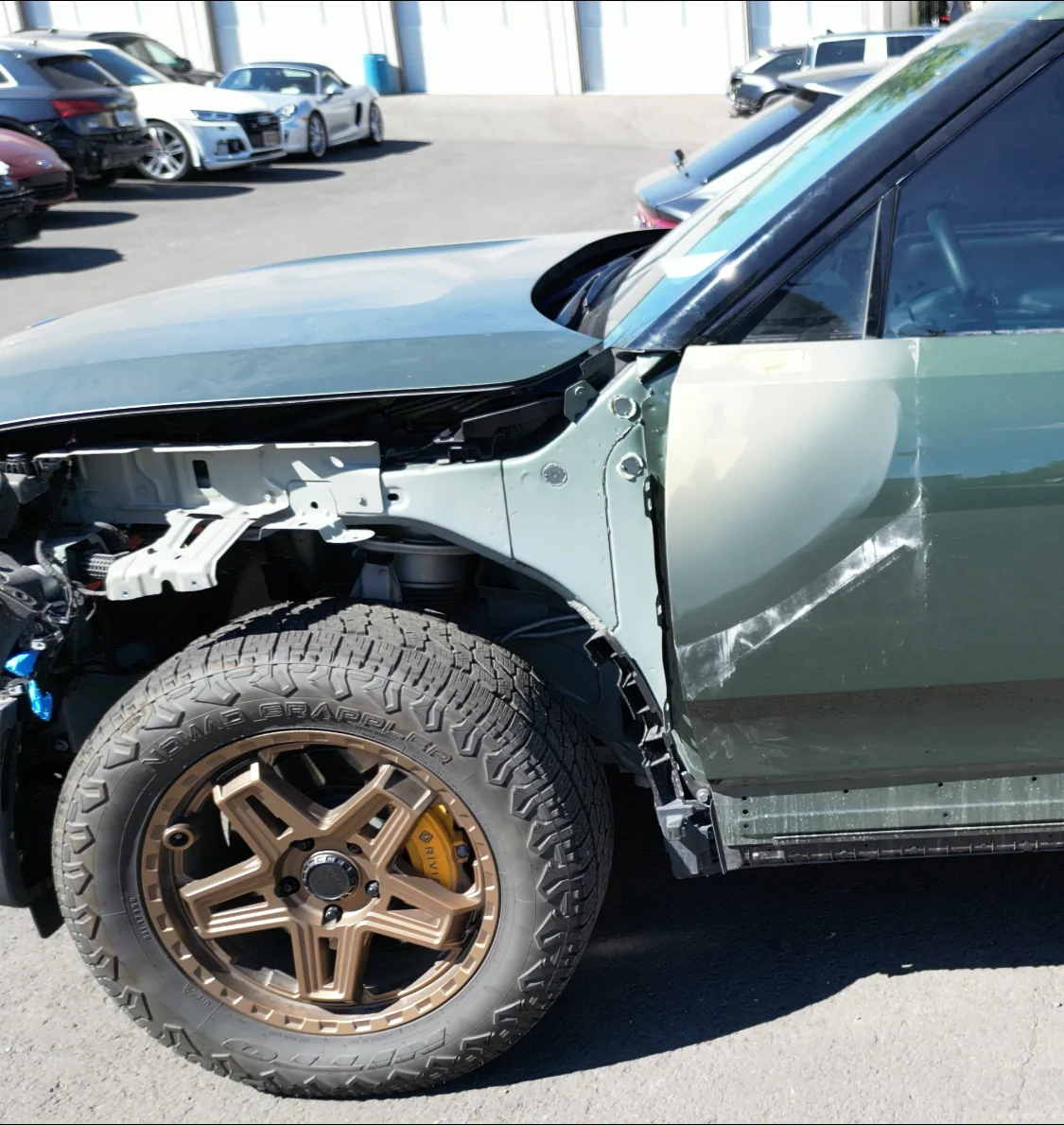 Rivian R1T R1S Panel alignment issues wearing me out IMG_7257