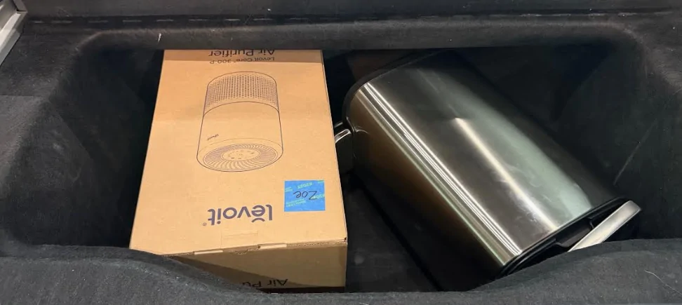 Rivian R1T R1S Loading a R1S with College Stuff 1756729971029-tl