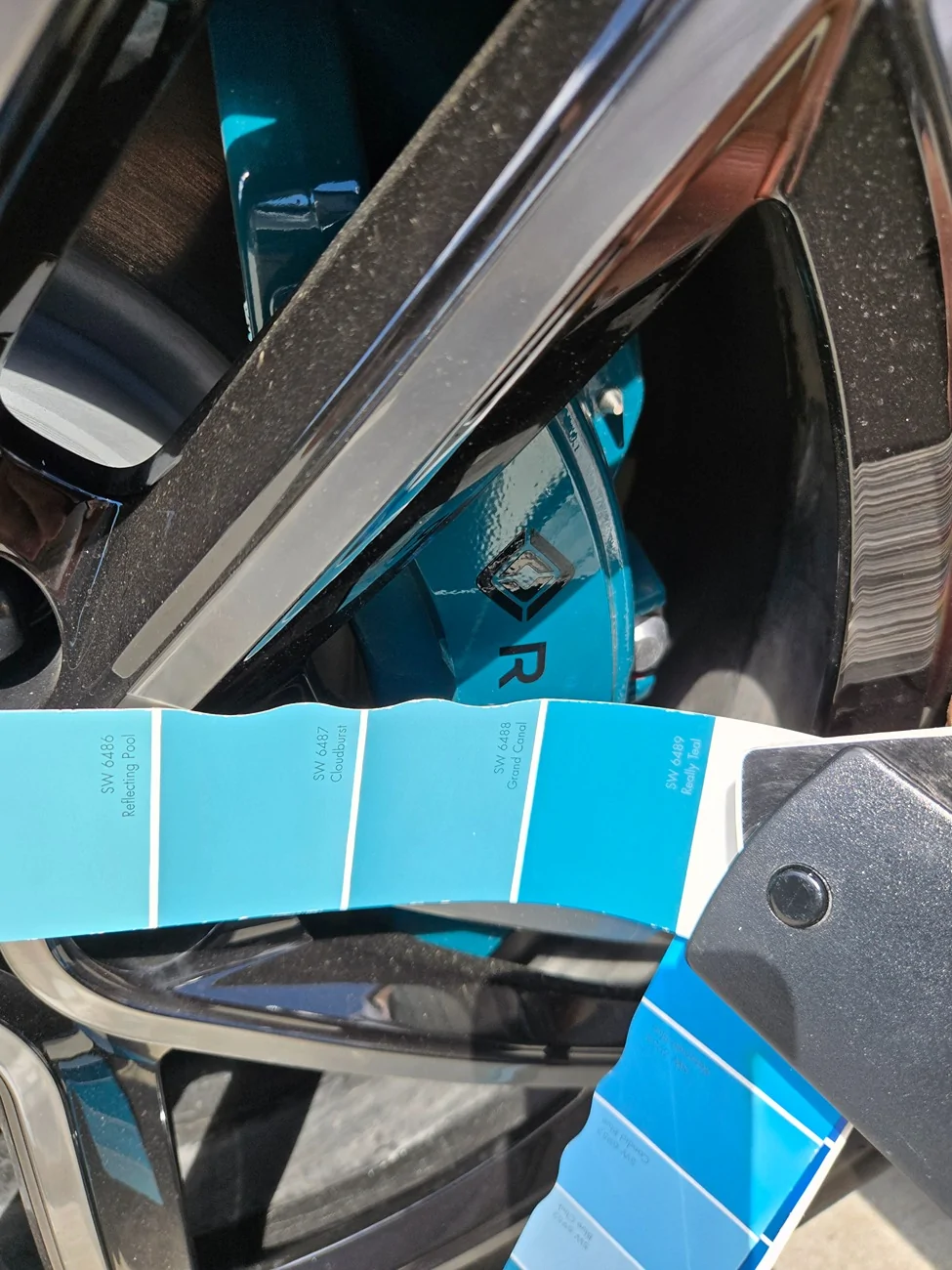 Rivian R1T R1S Help color matching Gen2 Quad Calipers? 20250901_143916