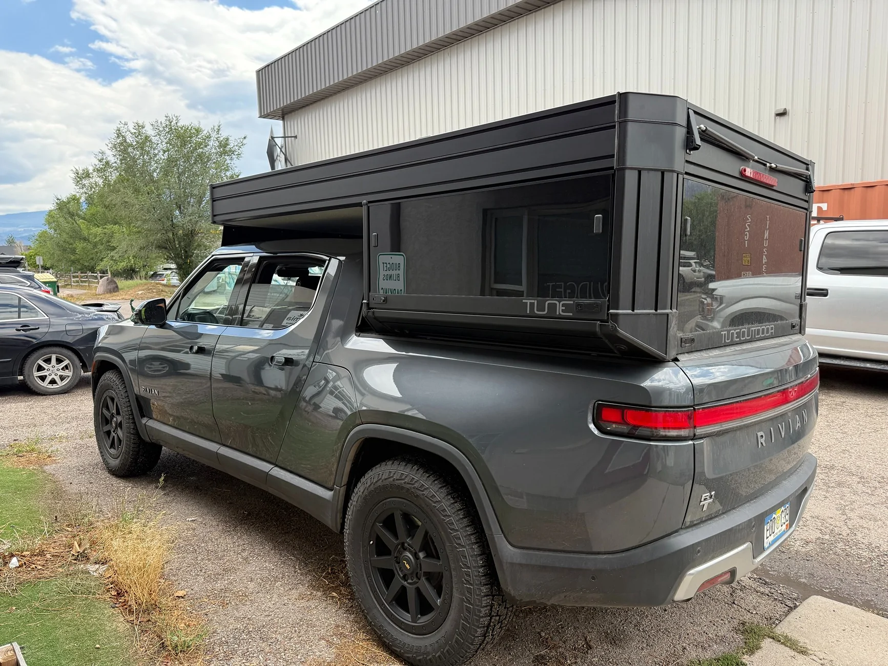 Rivian R1T R1S Tune Outdoor Camper M1 Build 2025-08-28 14.02.59