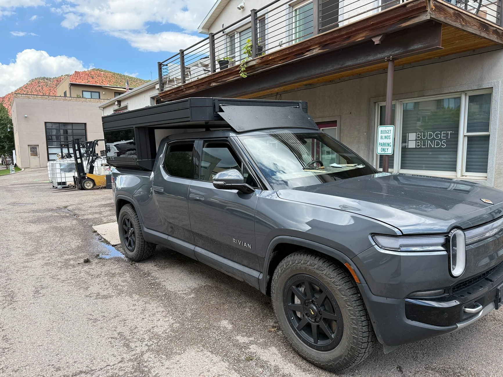 Rivian R1T R1S Tune Outdoor Camper M1 Build 2025-08-28 14.03.29
