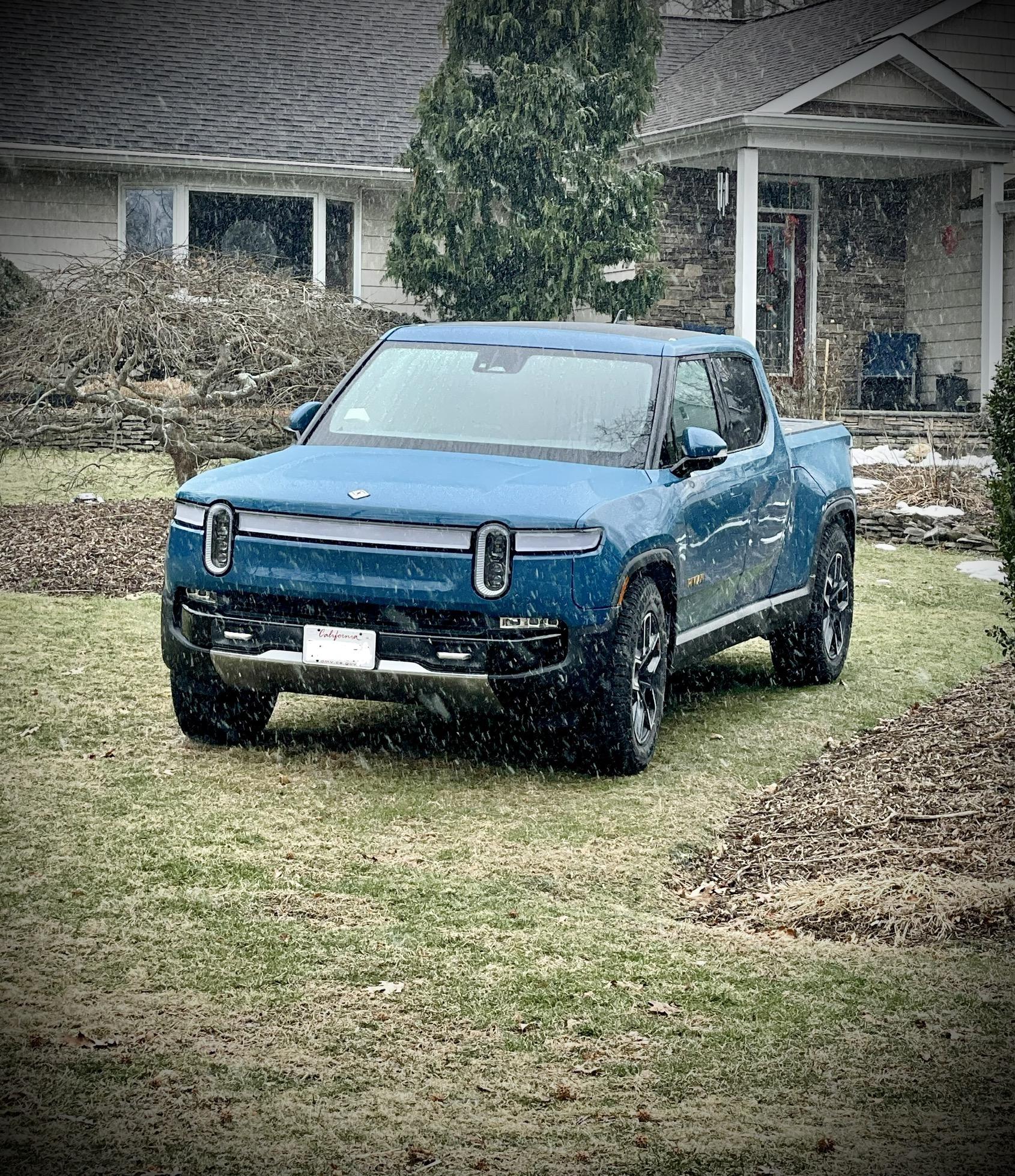 Rivian R1T R1S Time to delivery.... if I order now. RenderedImage