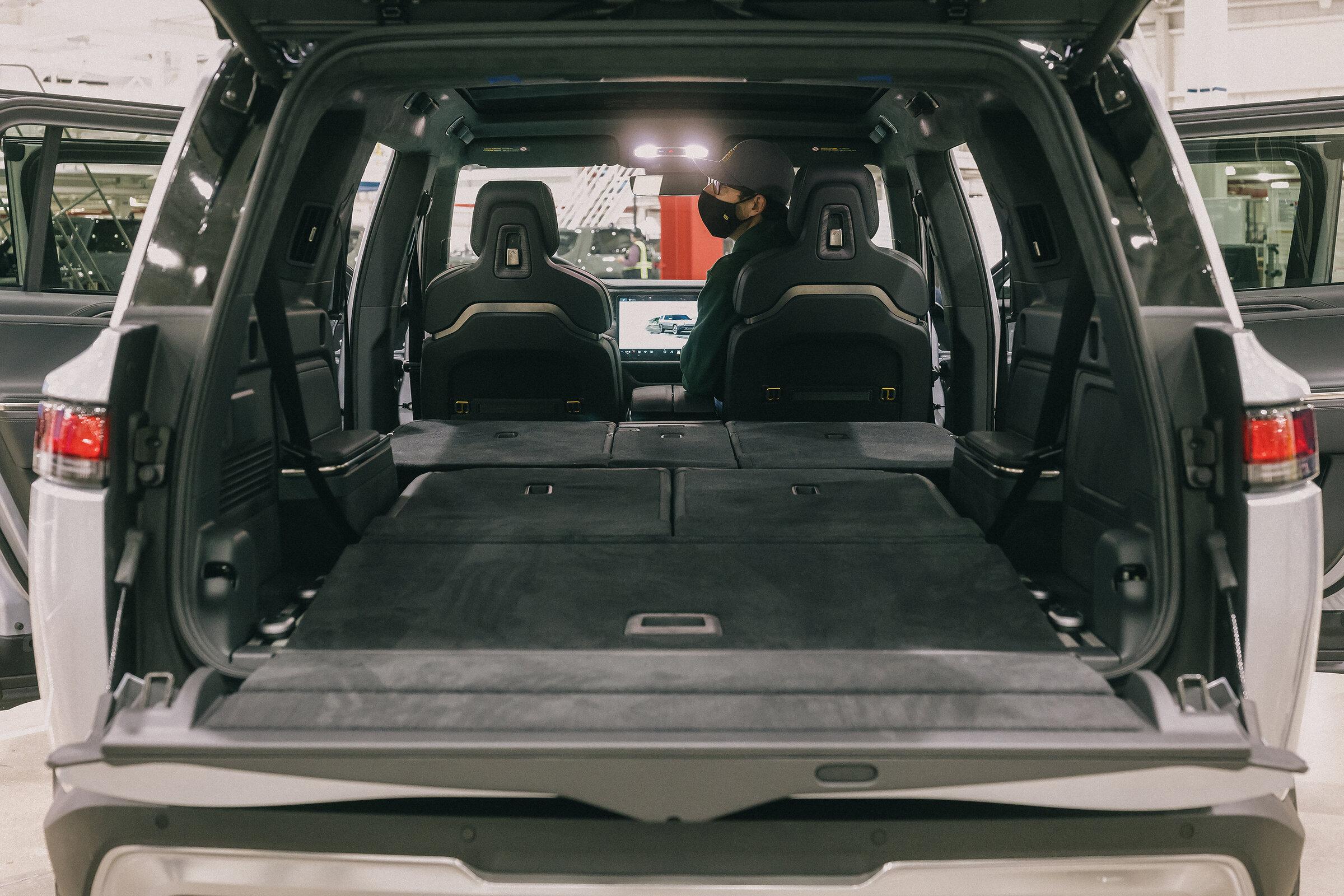 Rivian R1T R1S Air circulation venting -Adequate? fhemkjnveai-tbl-jpe