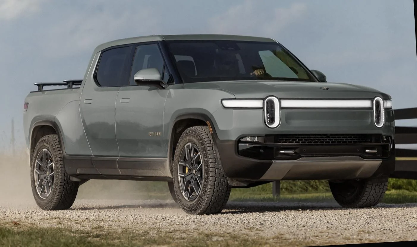 Rivian R1T R1S Limestone is LG for the Masses D56A8609-AD73-4FFC-A34D-F007557A0764