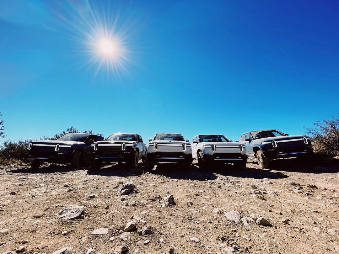 Rivian R1T R1S Real Rivian Photos & Videos 272901503_678227980224931_5247564258866932766_n