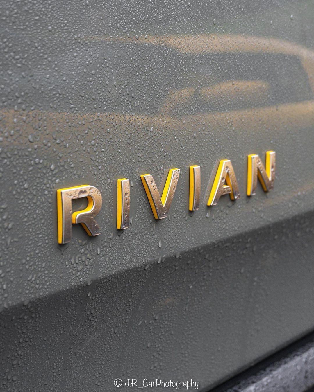 Rivian R1T R1S LAUNCH GREEN R1T Photos 272938968_265904782187235_7860917946565224703_n