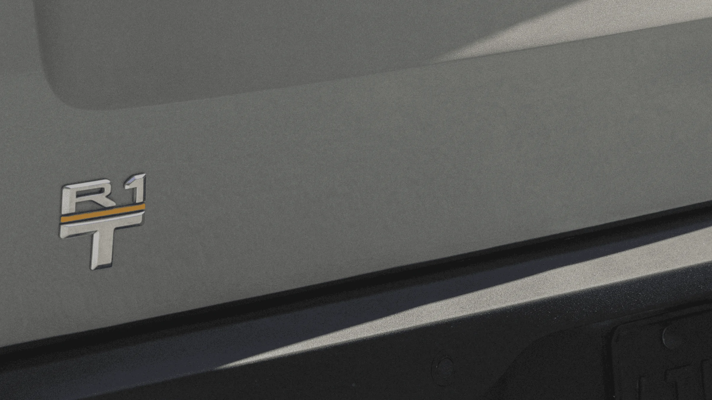 Rivian R1T R1S Limestone in the spray booth... 1643994595167