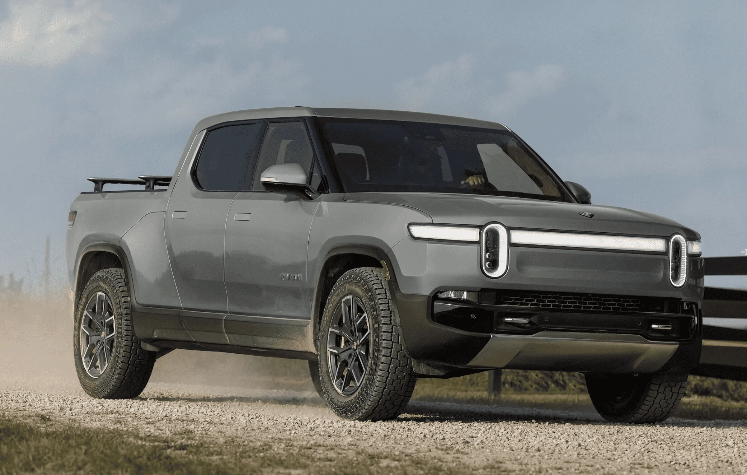 Rivian R1T R1S Limestone in the spray booth... 1643994657871