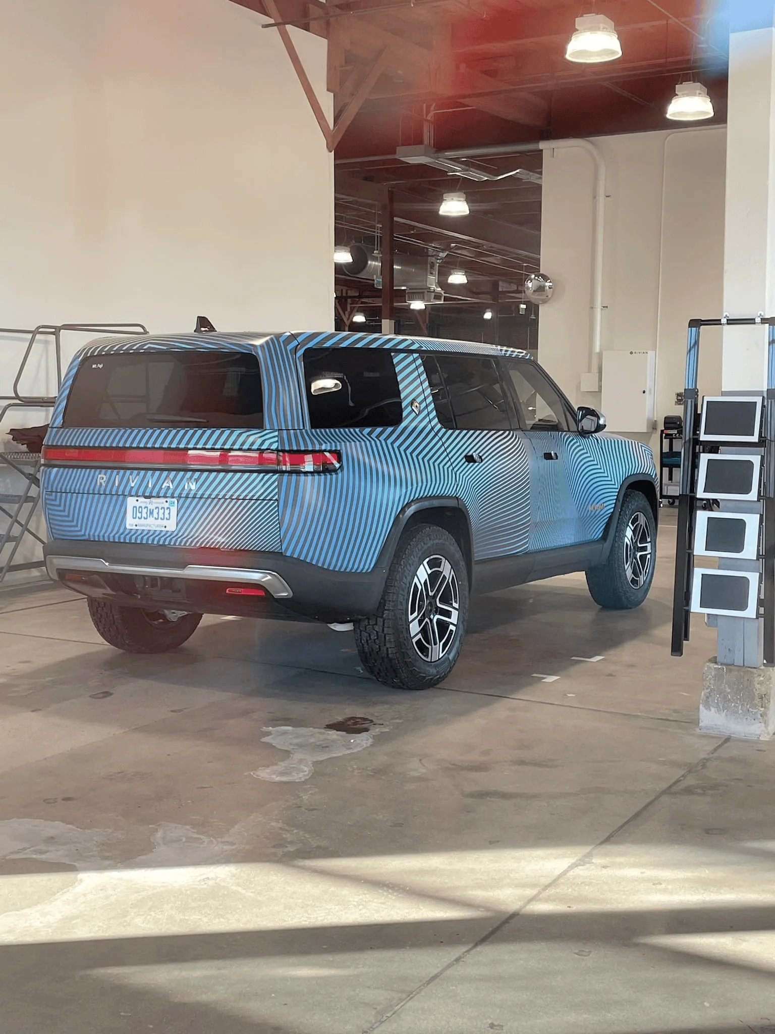 Rivian R1T R1S Real Rivian Photos & Videos 1644017261771